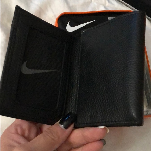 Nike Accessories Black Trifold Nike Mens Wallet Poshmark